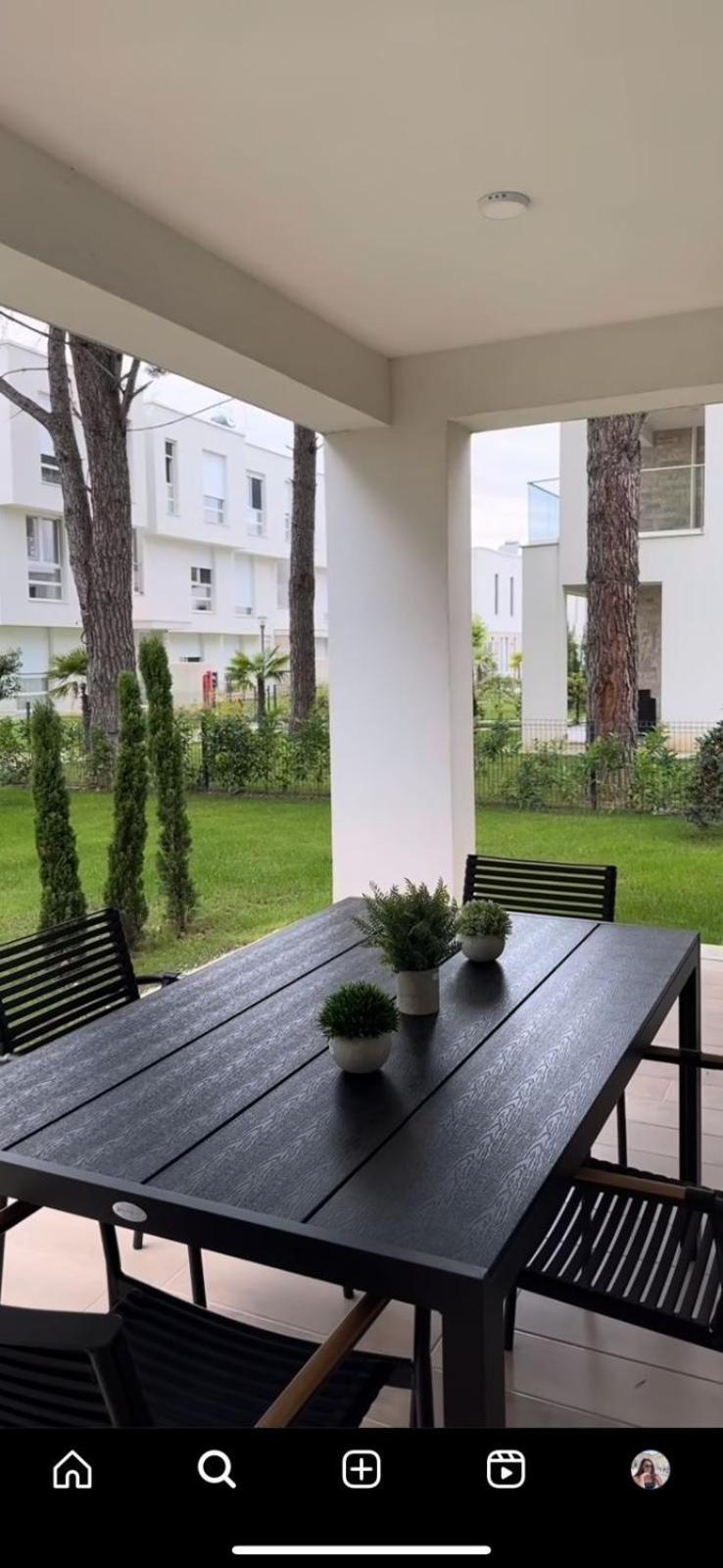Eme Apartments - Kompleksi San Pietro, Gjiri I Lalzit ดูร์เรส ภายนอก รูปภาพ